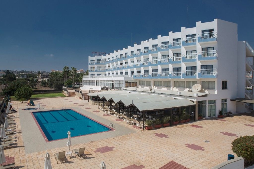 Polycarpia Hotel Pernera Exterior foto
